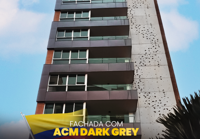 Fachada com ACM Dark grey